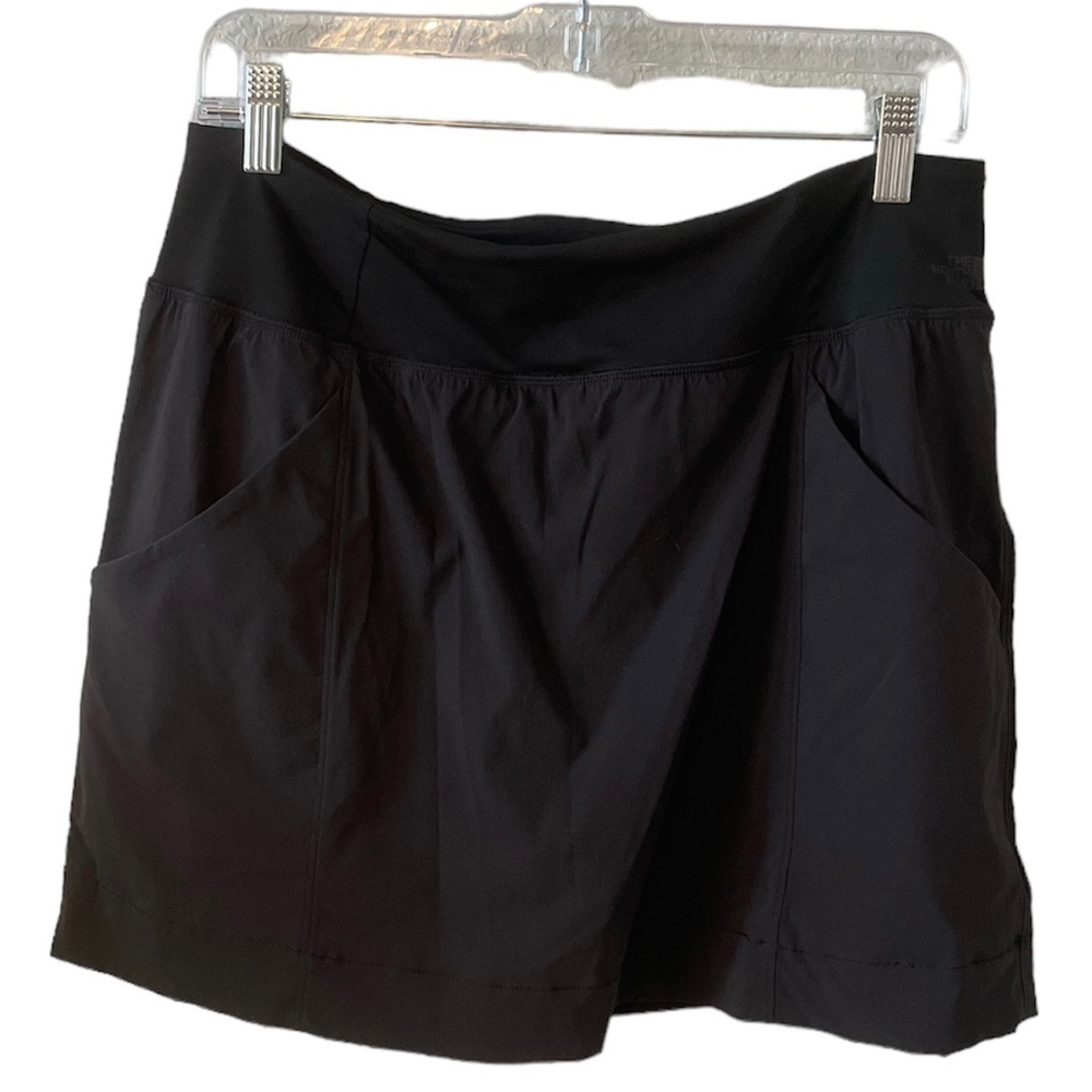 The North Face Black Stretchy Comfy Tennis Skirt Size Large